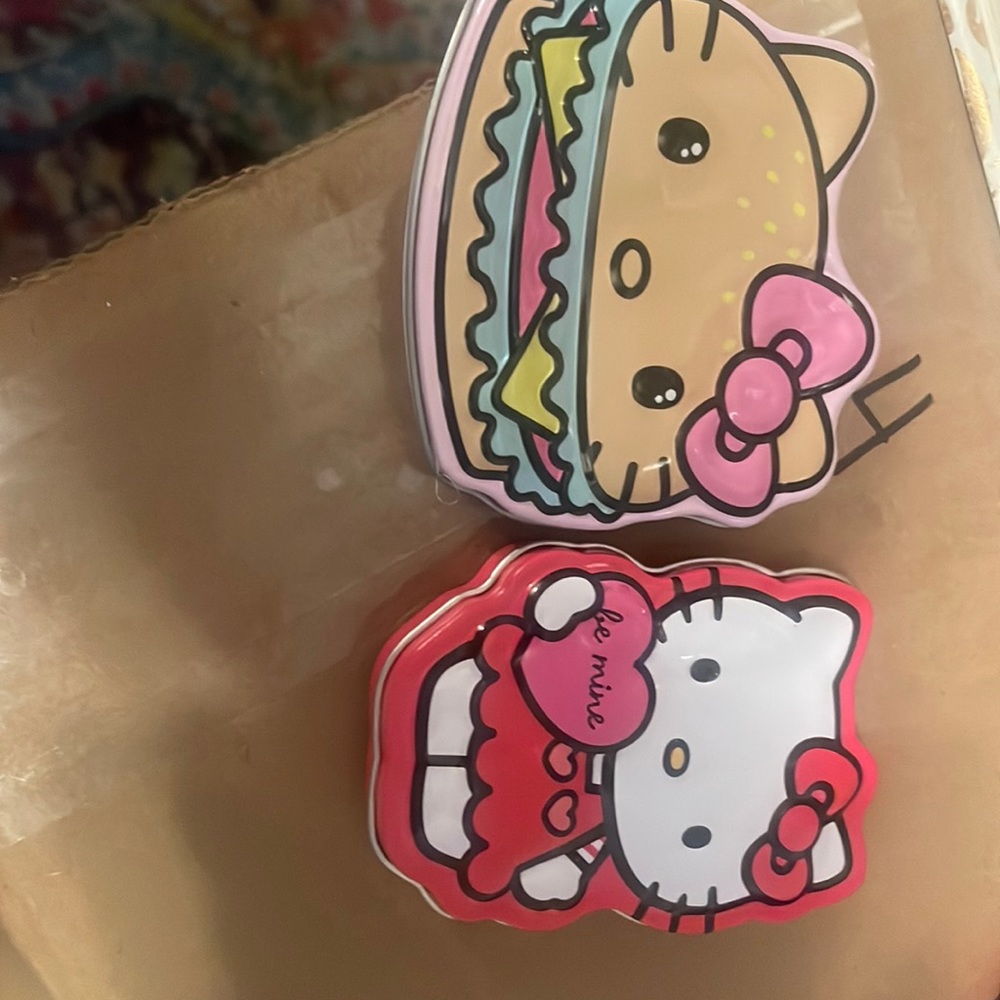 Hello kitty candies bundle!